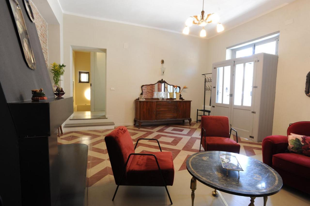 Palazzo Scura Bed & Breakfast Vaccarizzo Albanese Dış mekan fotoğraf